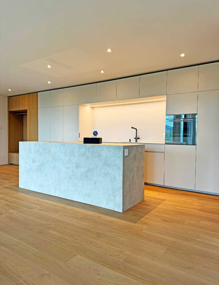 Ostuni definisce l’isola cucina a Berna